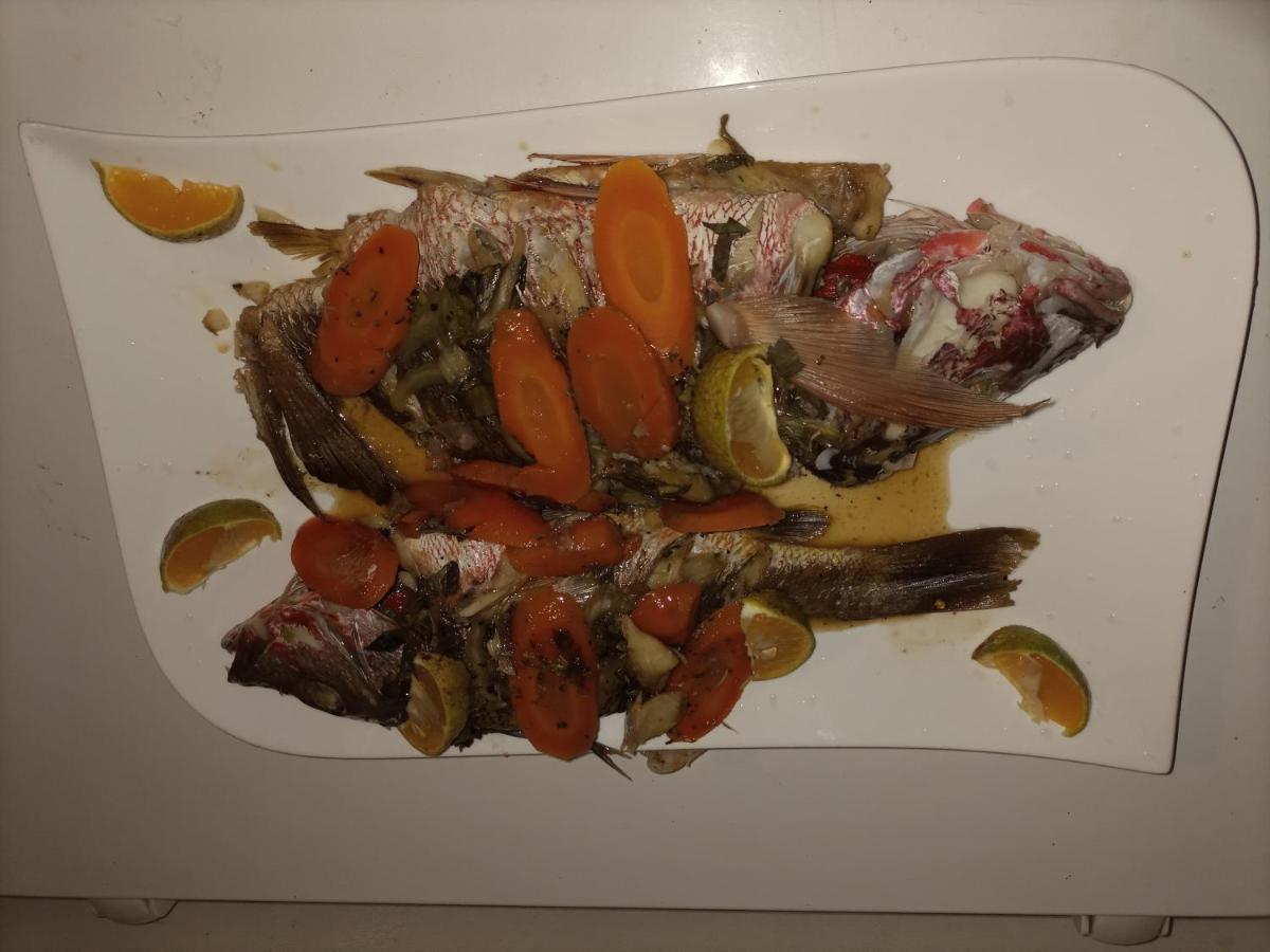 Hostal Y Restaurante Los Tecales La Coca ภายนอก รูปภาพ